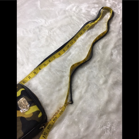 🌷New Price Cut🌷NWT MichaelKorsLemon Crossbody🌷 - Picture 8 of 8